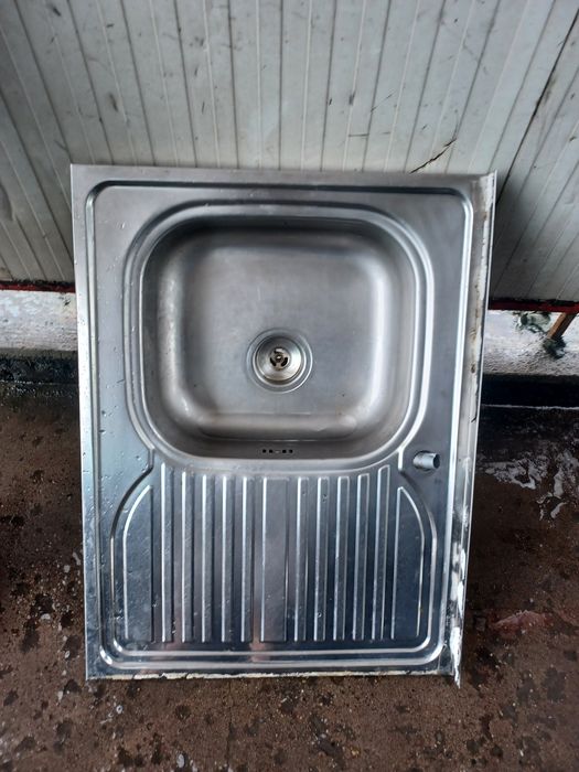 Българска мивка алпака,шкаф,емайлирана