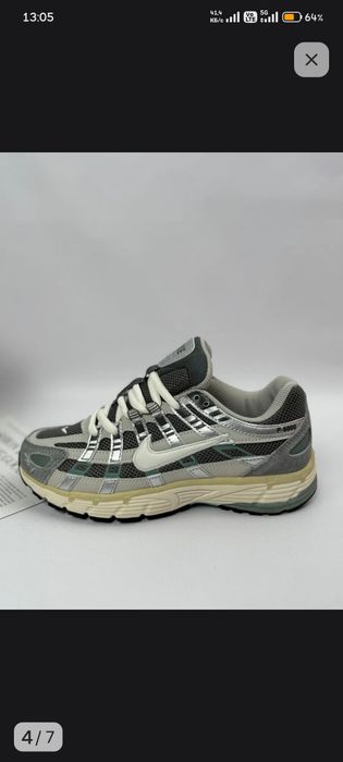 Продам новые кроссовки Nike