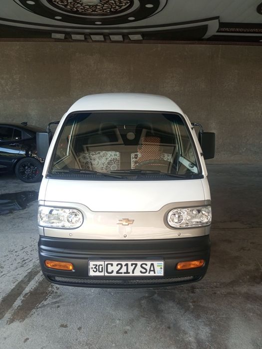 Дамас сотилади линияси билан