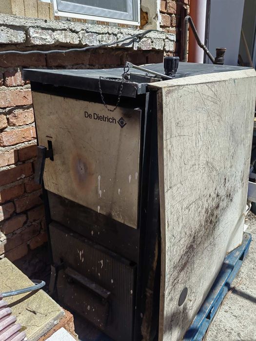 Котел на дърва и въглища  DE Dietrich