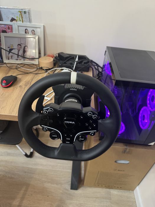 Moza r5 игровой руль