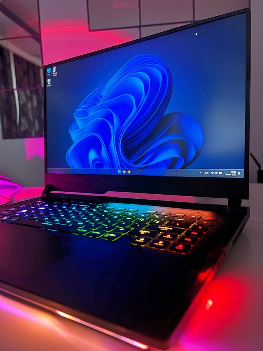 Laptop Gaming Asus RTX3080 32 GB RAM 2TB SSD