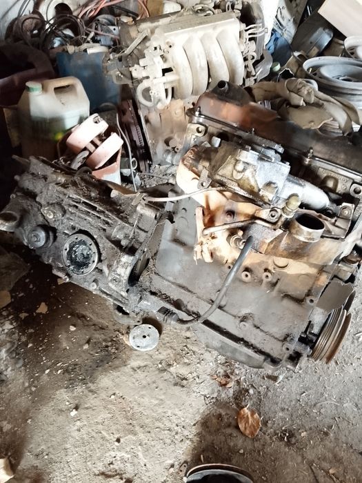 На продаже мотор Ауди 80 б4 2 литра