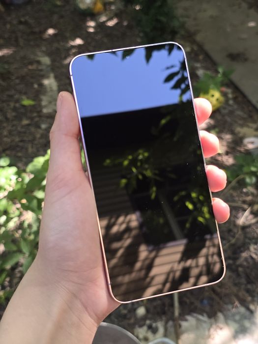 Samsung s23+ на 512 гб