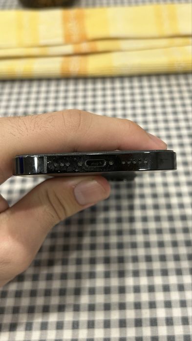 Iphone 14 pro черен