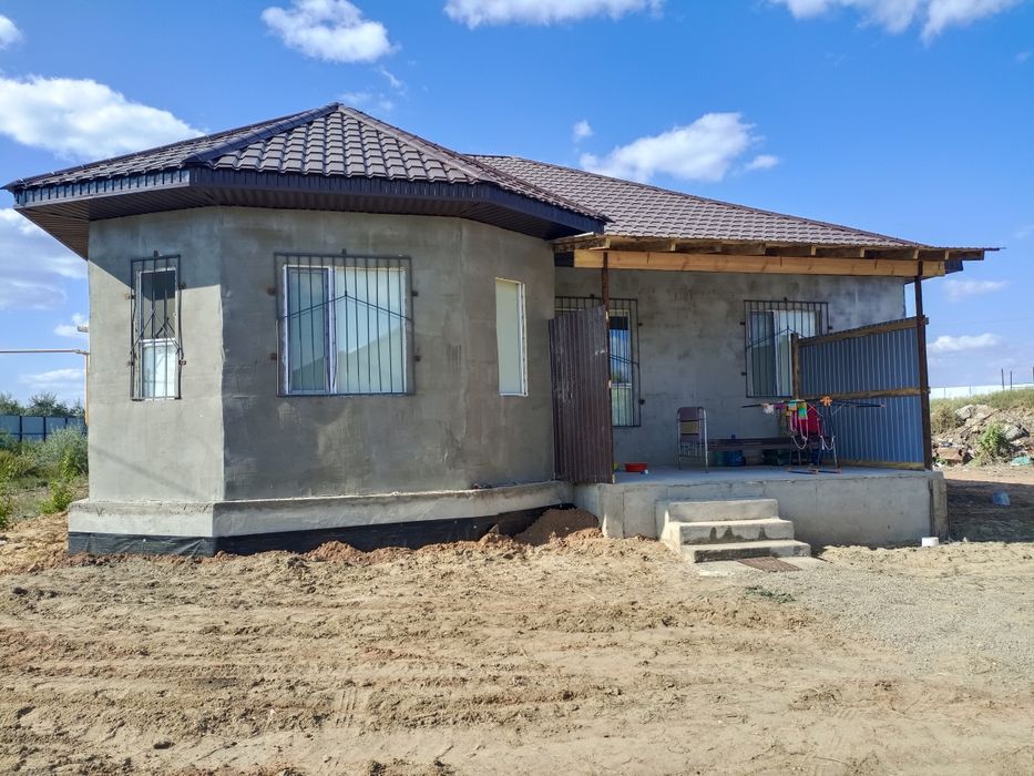 Срочно продам 4 комнатный дом или обмен 3 комнатную квартиру на Батысе