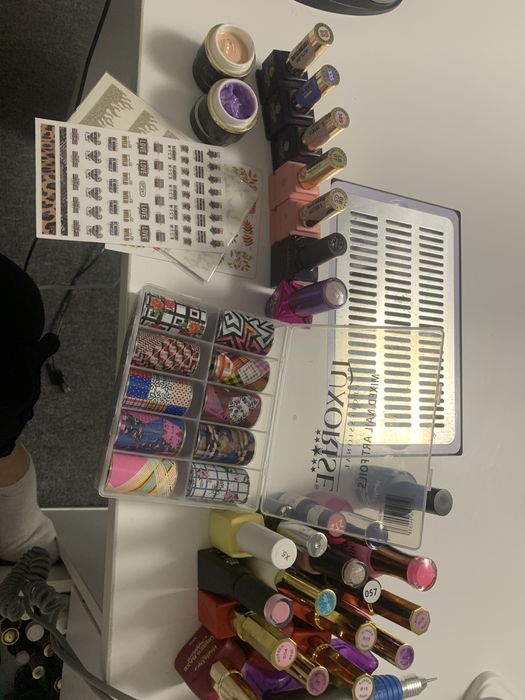 Lot geluri unghii. Rubbet base. Stickere cadou noi. Topuri