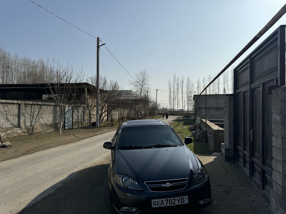 Янги махала янги участка зафар шахри 1 км