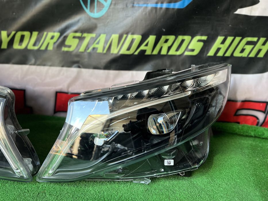 Mercedes V-Class Vito W447 Set Faruri Far stanga-dreapta Full Led