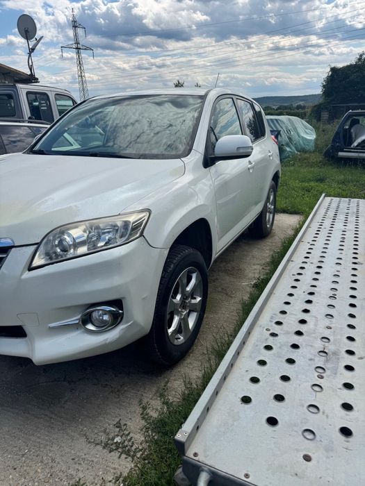 TOYOTA RAV4 2010 — imagine 2