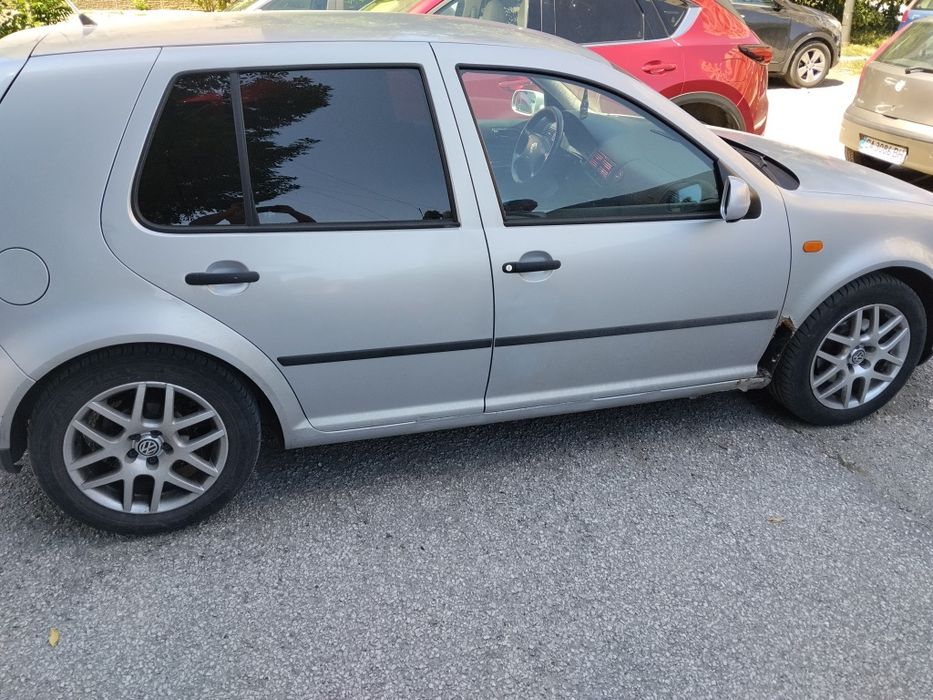 VW golf 4 (1999)-1.9 TDI "110"к.с