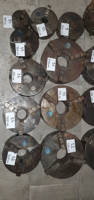 Универсал за струг