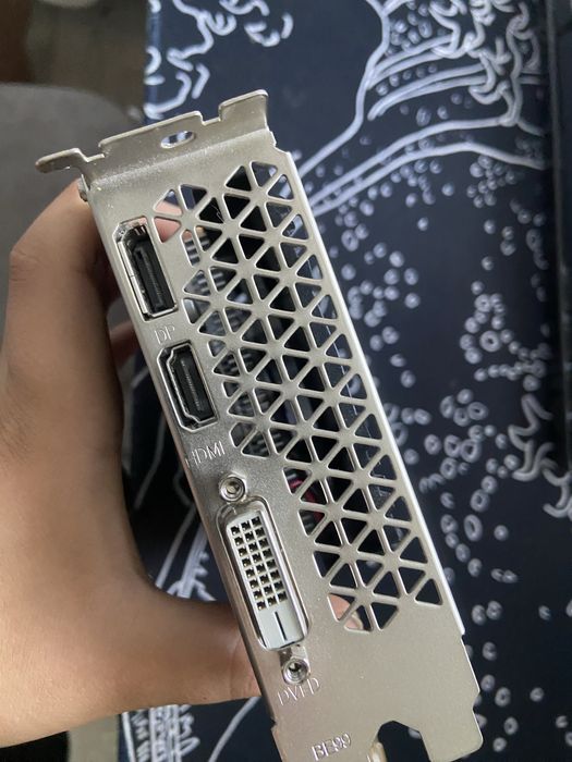 На  запчасти Rx 550 4 gb