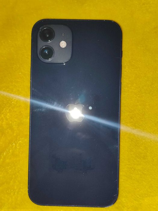 Продам iPhone 12 128GB