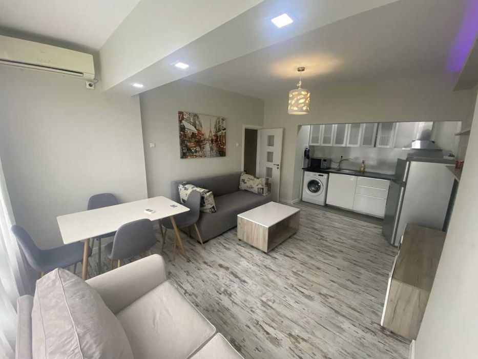 УЮТЕН дом! Тристаен апартамент - район Базар Левски!