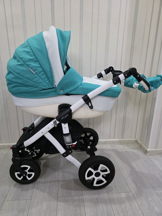 Adamex Barletta 3 в 1 детская коляска