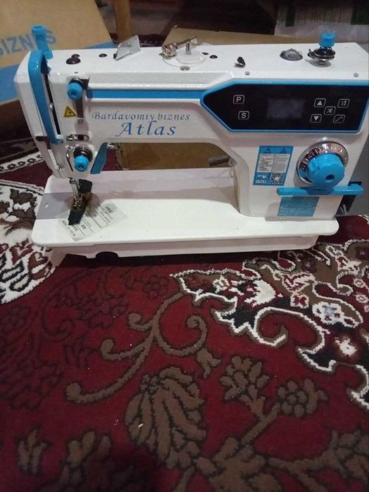 Tikuv mashin sotiladi.