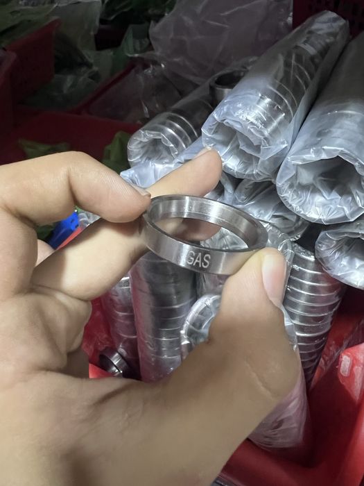 Ginizdo gaz uchun kiramika hama moshinaga bor