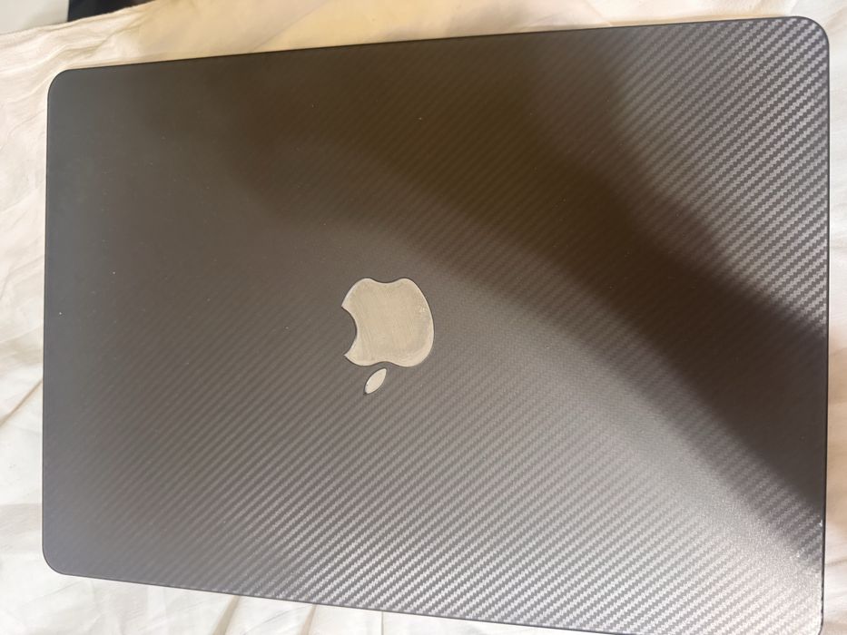 Apple Macbook air 13.6 M4