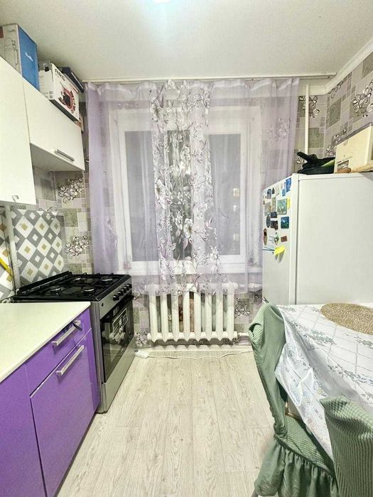Продается 2-ком кв район Автопарк