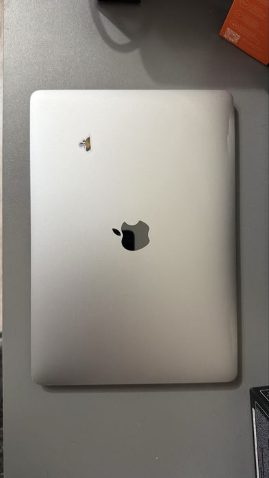 Продам macbook pro a1708