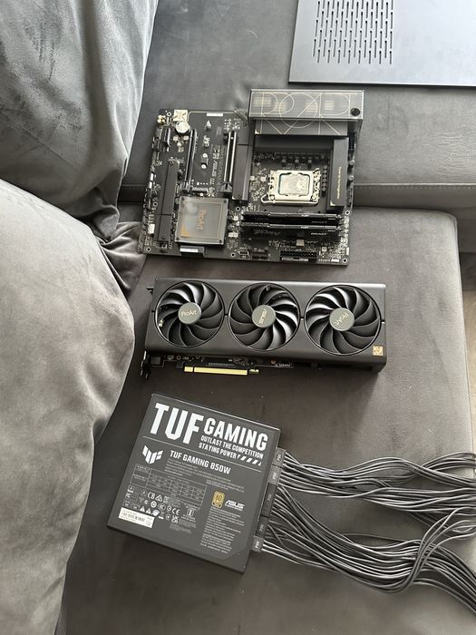 Asamblare pc, case swaping, cable managment , cleaning bucuresti