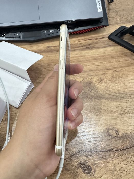 Iphone 7 Gold 32 GB