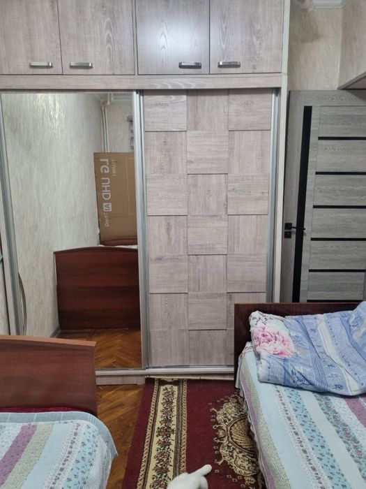 Срочно! 3-комн. квартира, 77 серия (кирпич), 2 этаж. Заходи и живи!