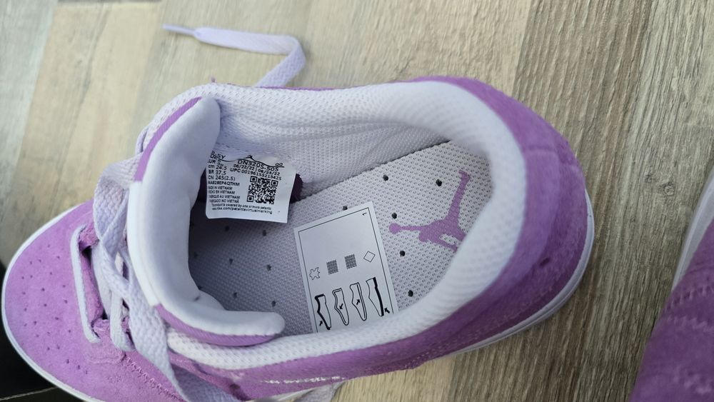 Nike Jordan series номер 40