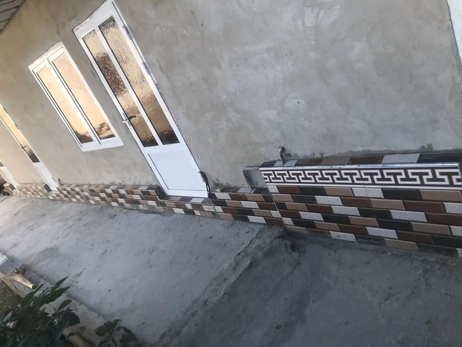 Ховли сотилади шахардан бобур махалла