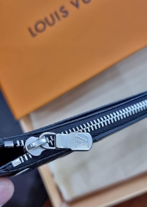 Coin card holder louis vuitton M62914 портфейл