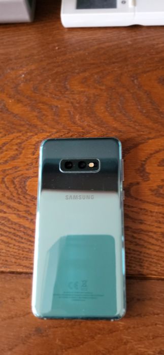 Samsung Galaxy S10e