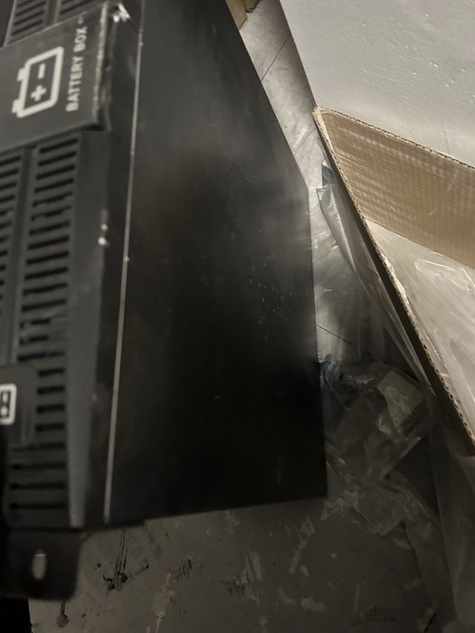 Источник безперебойного питания