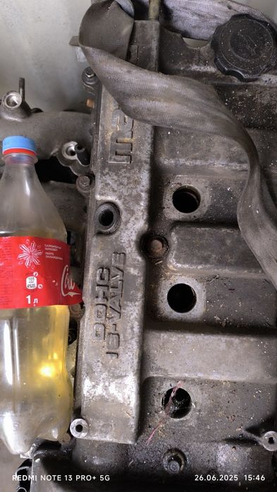 ДВС на Мазду 626 ест масло