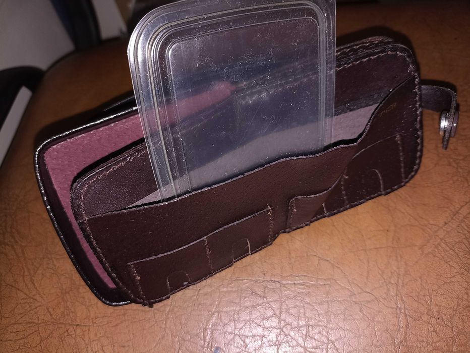 Кожаный кошелек лягушка