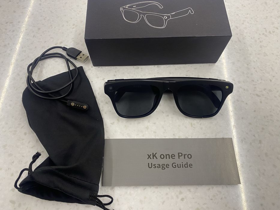 Продам смарт очки (smart glasses).