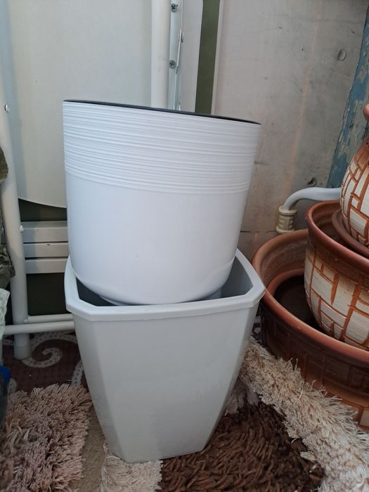 Горшки для цветов