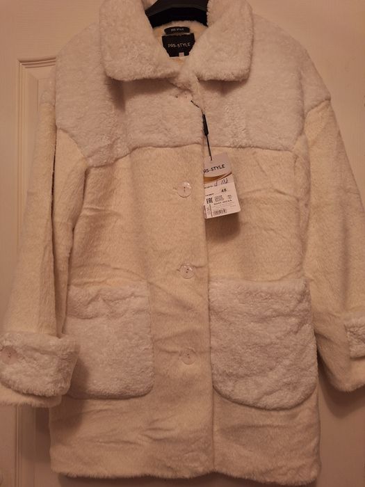 Продам новое пальто