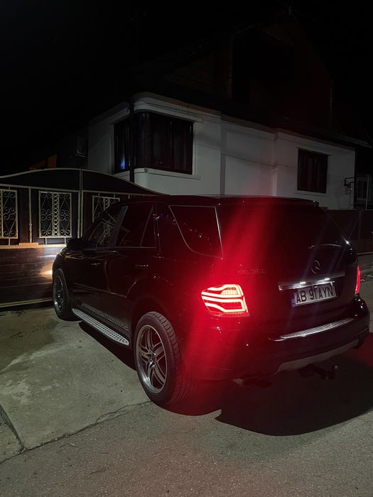 ML 320 din 2008 . Variante