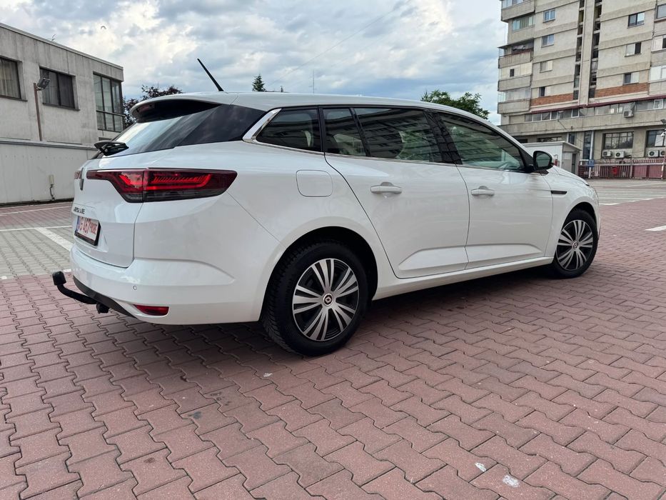 Renault Megane 1.5dci/Senzori/Faruri Full LED/Rate/Garantie3ANI /Euro6