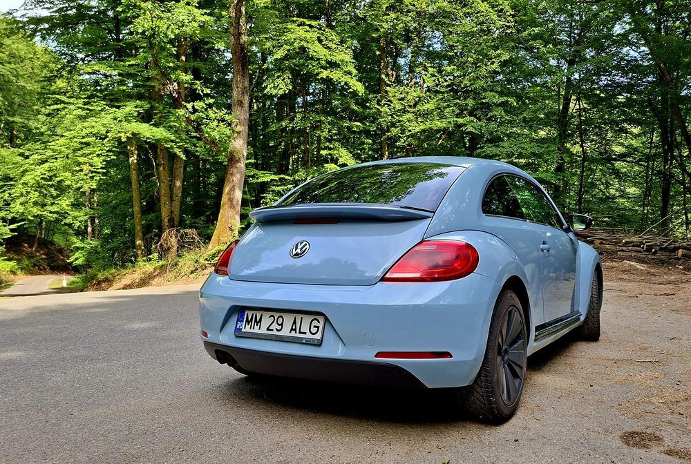 VOLKSWAGEN Beetle 2012 — imagine 5