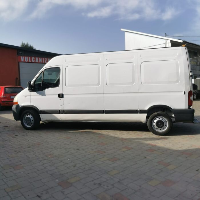 Vând Renault Master mot. 2.5