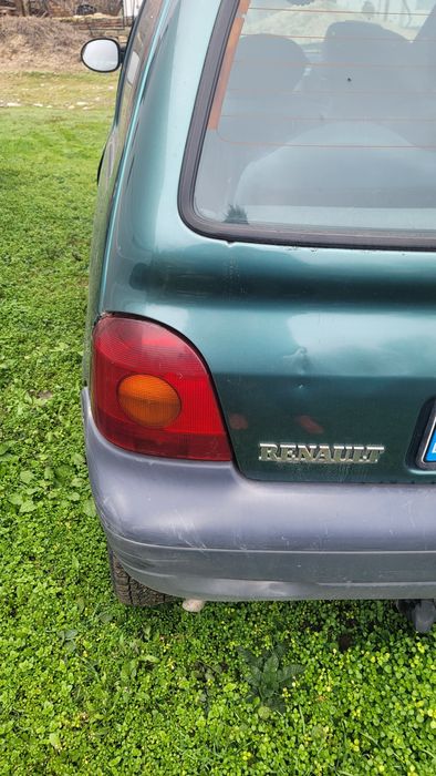 Рено туинго, на части