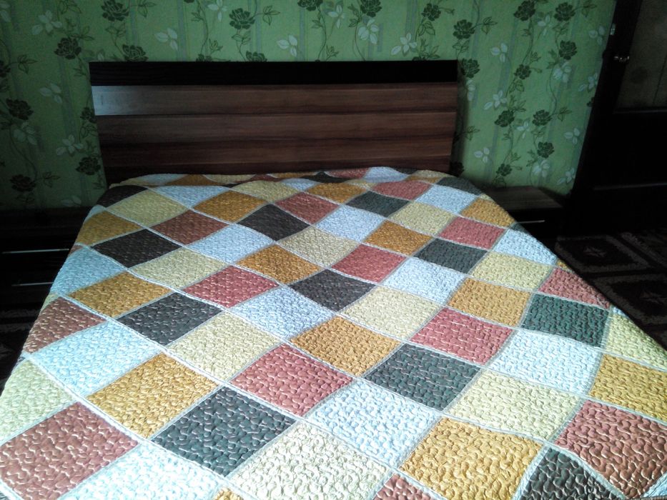 Срочно! Торг! Продаются гарнитуры