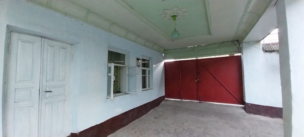 Yangiyolda uy sotiladi / продаётся дом в Янгиюле