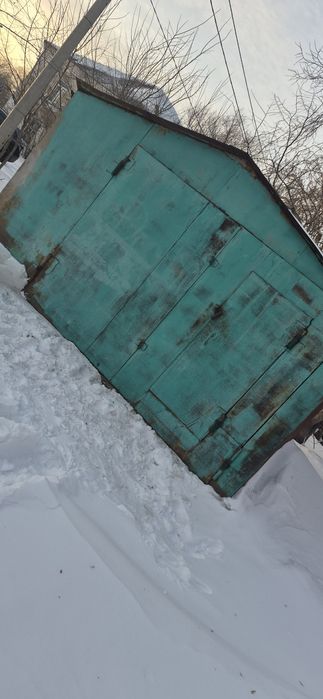 Гараж продам.        .