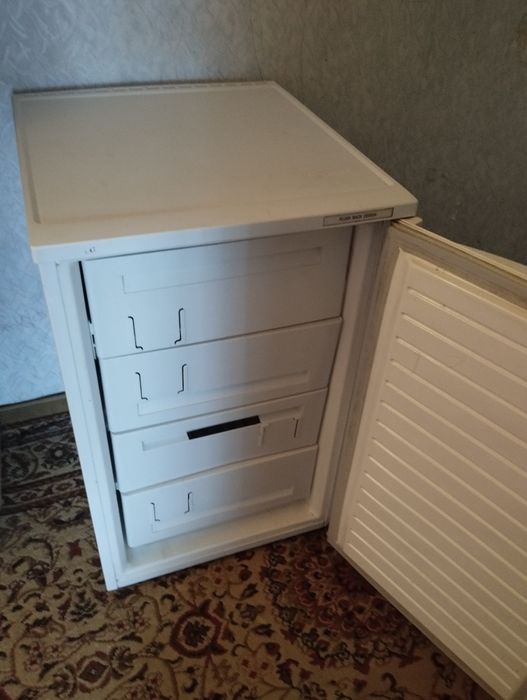 Морозильная камера, холодильник