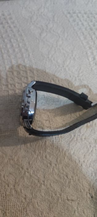 Продается мужские часы Tissot