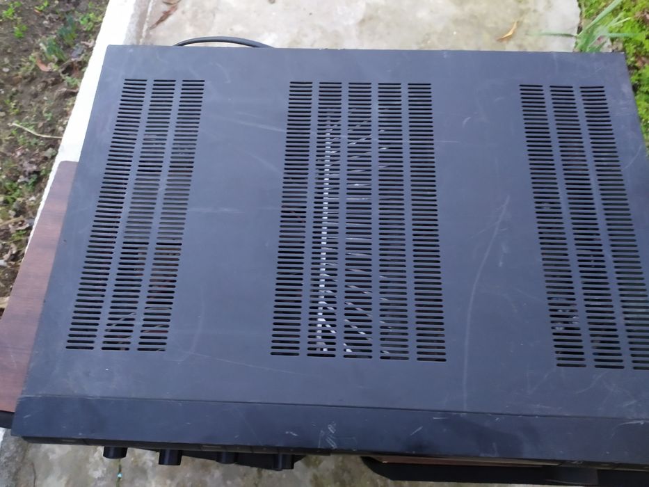 Усилвател/ресийвър Harman Kardon