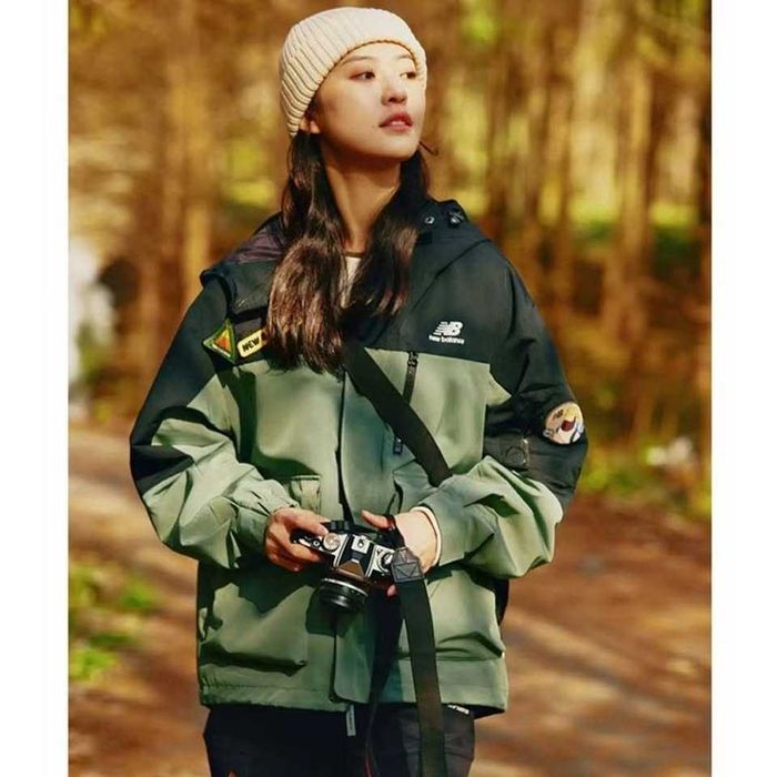 Новая Куртка New Balance зеленая NAA89023-GRN